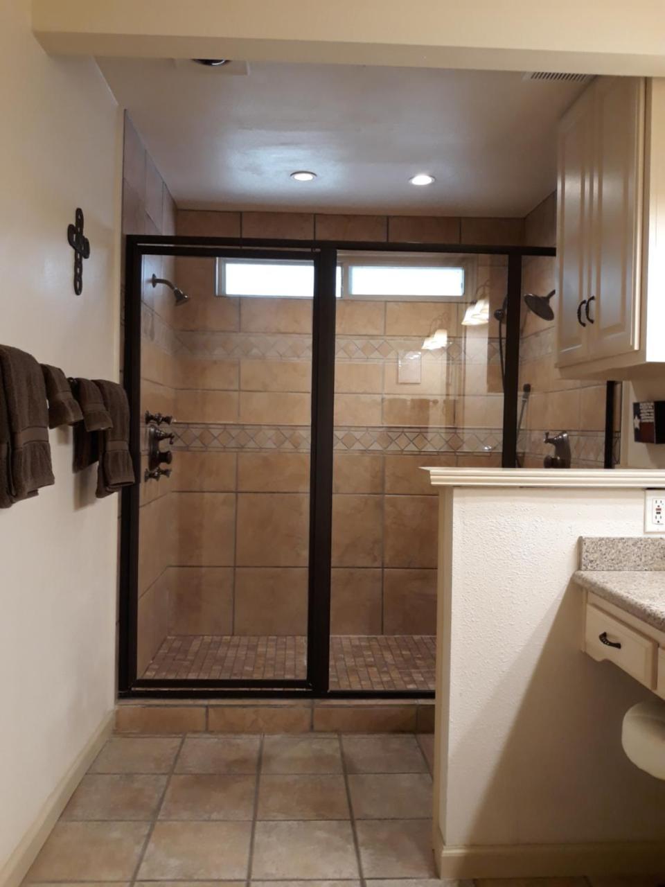 ניו בראונפלס Lamb'S Rest Inn מראה חיצוני תמונה